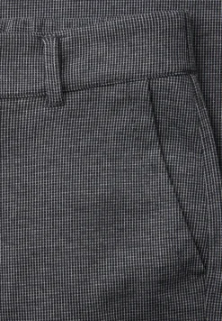 Straight Leg Hose