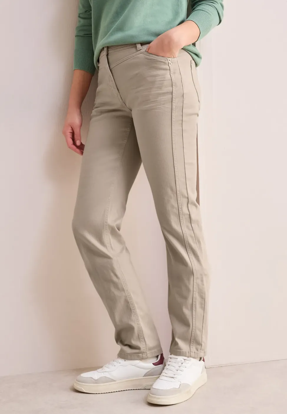 Straight Leg Hose