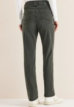 Straight Leg Hose