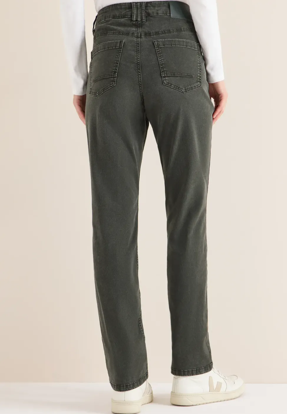 Straight Leg Hose
