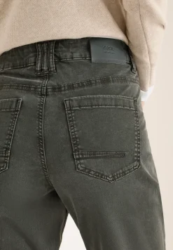 Straight Leg Hose
