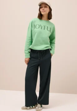 Straight Leg Hose