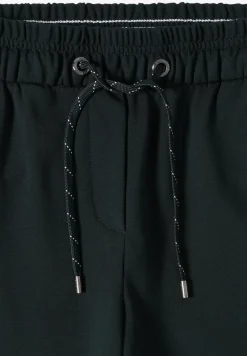 Straight Leg Hose