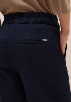 Straight Leg Hose