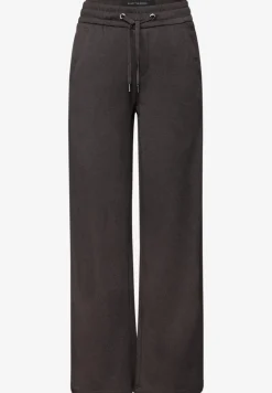 Straight Leg Hose