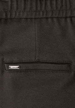 Straight Leg Hose