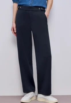 Straight Leg Hose