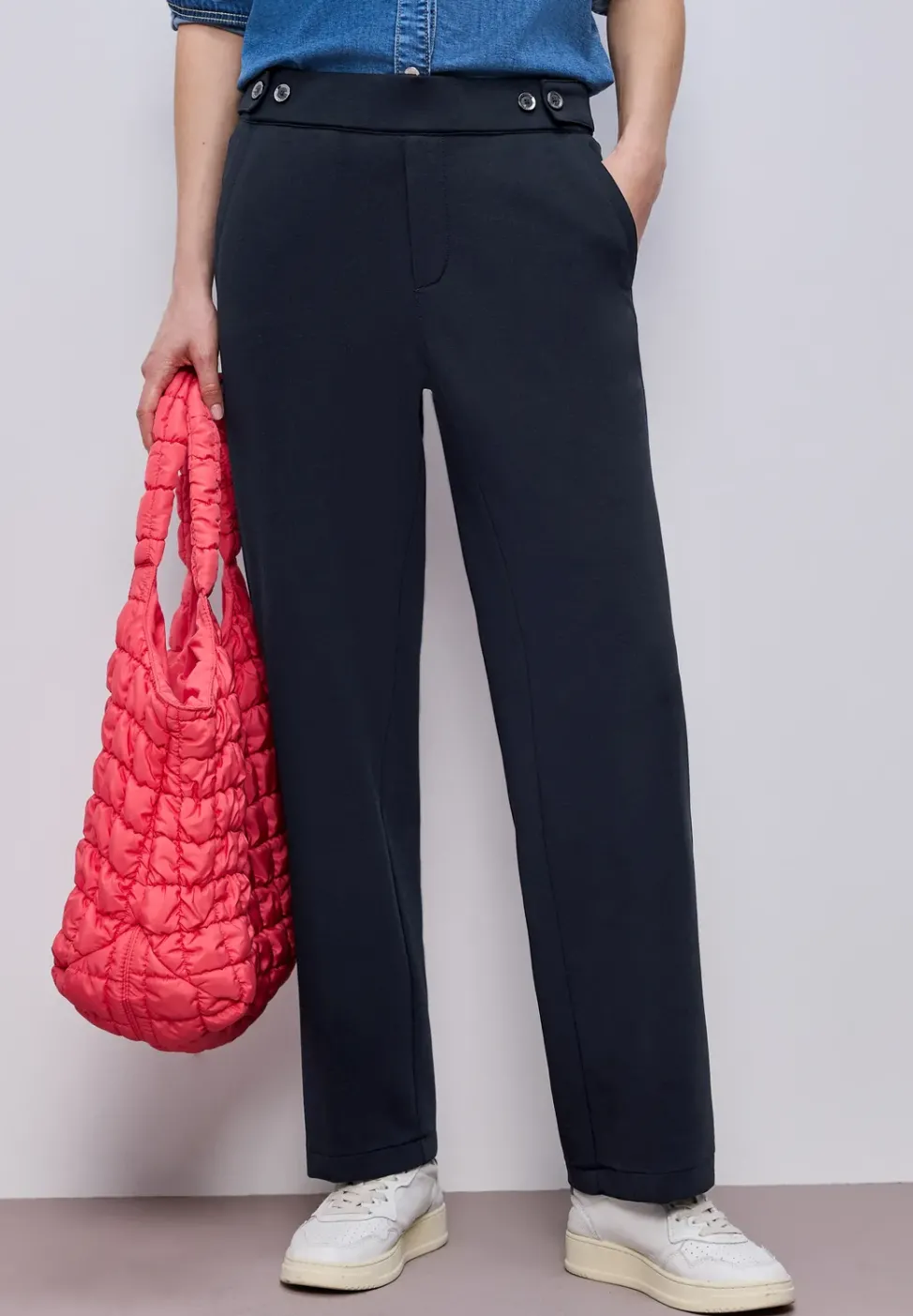 Straight Leg Hose