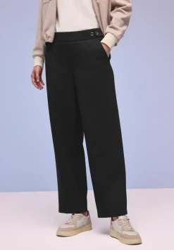 Straight Leg Hose