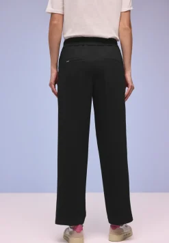 Straight Leg Hose