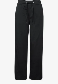 Straight Leg Hose