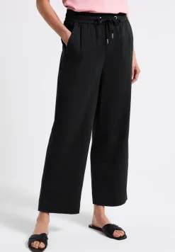 Straight Leg Hose