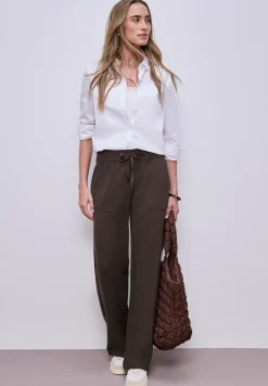 Straight Leg Hose