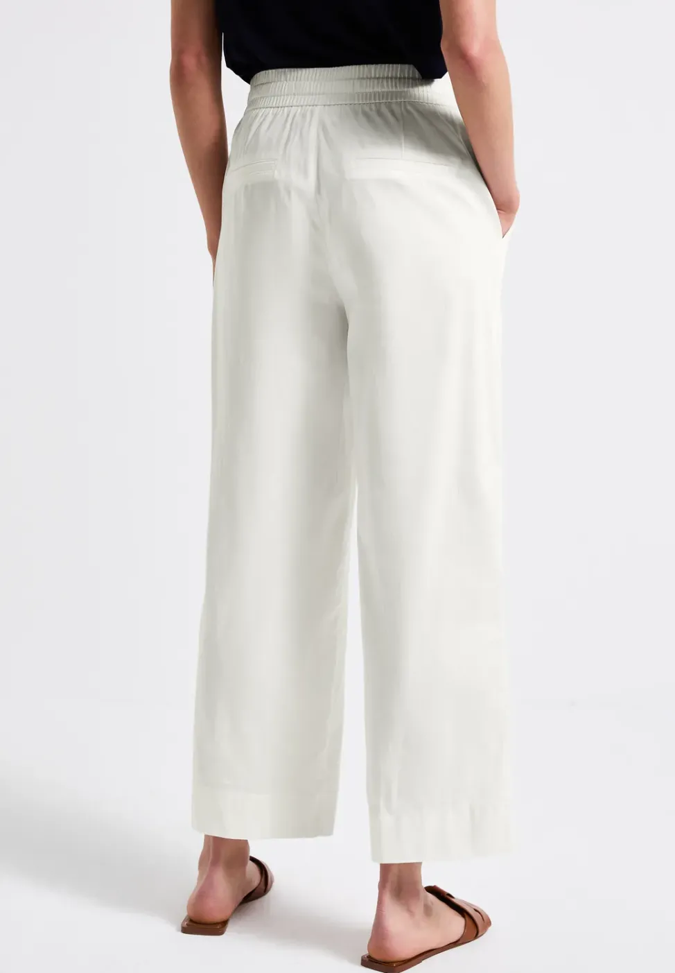 Straight Leg Hose