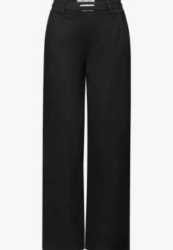 Straight Leg Hose