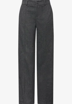Straight Leg Hose