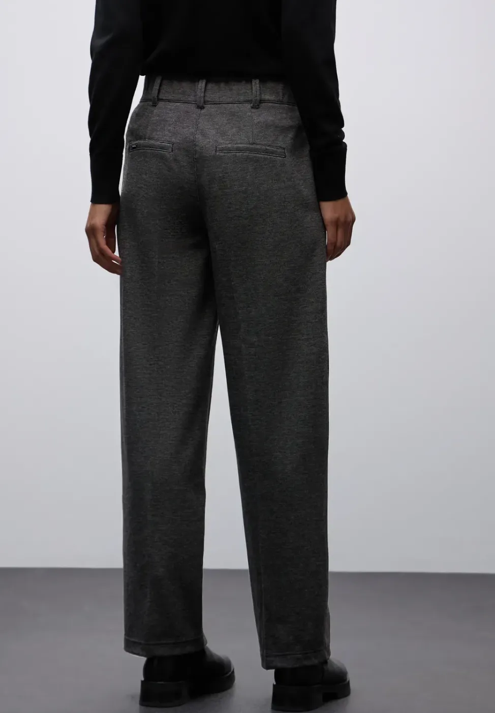 Straight Leg Hose