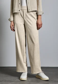 Straight Leg Hose