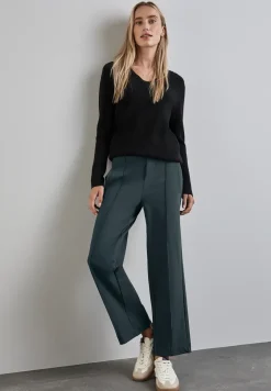 Straight Leg Hose