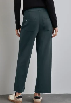 Straight Leg Hose