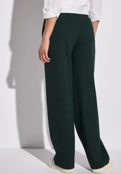 Straight Leg Hose