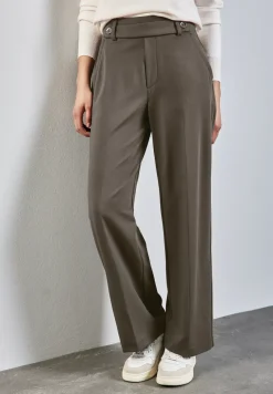 Straight Leg Hose