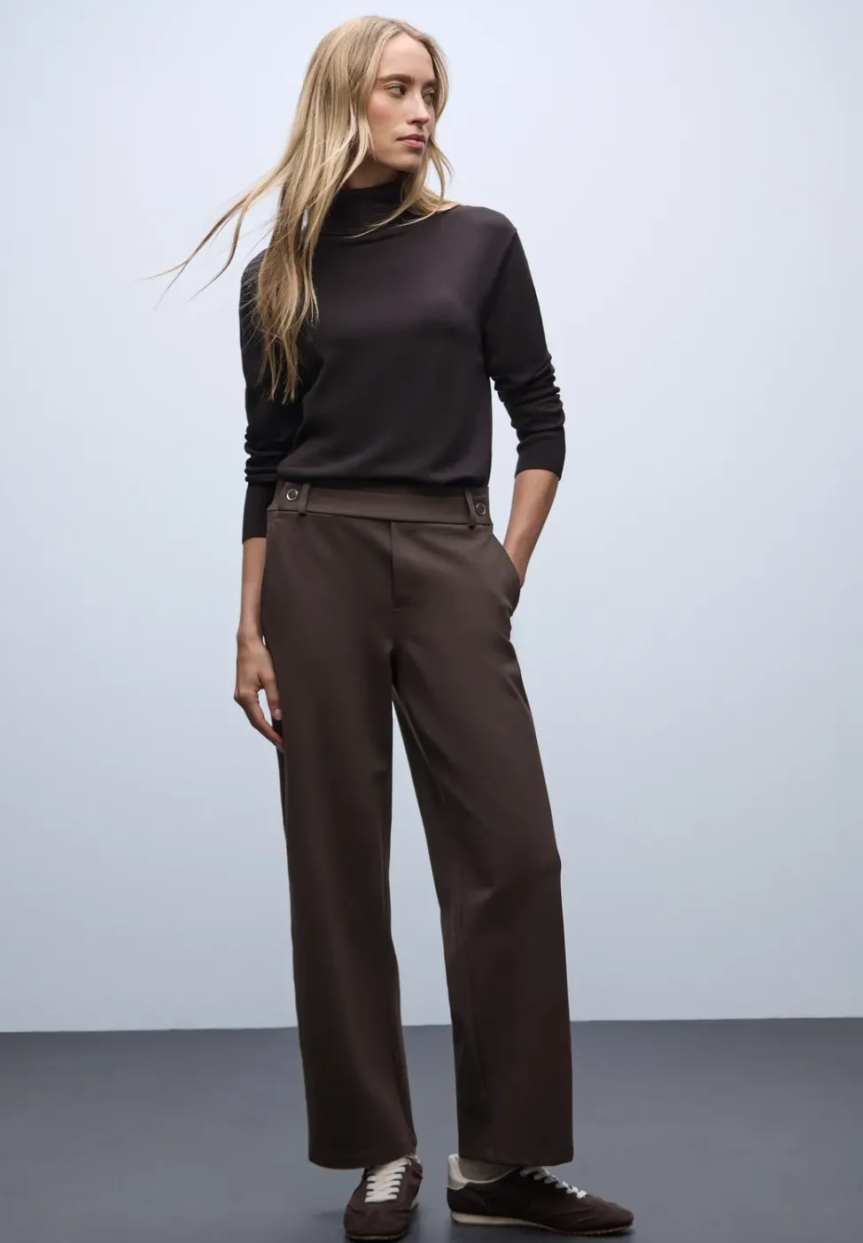 Straight Leg Hose