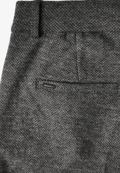 Straight Leg Hose