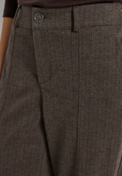 Straight Leg Hose