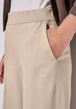 Straight Leg Hose
