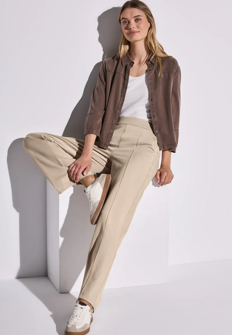 Straight Leg Hose