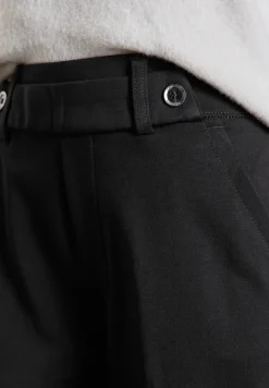 Straight Leg Hose