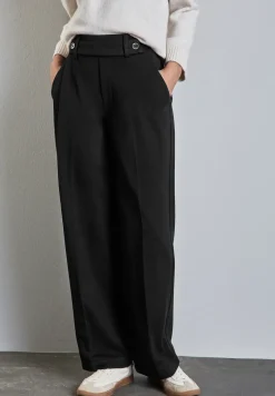 Straight Leg Hose