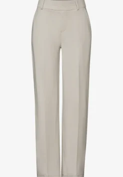 Straight Leg Hose