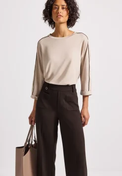 Straight Leg Hose