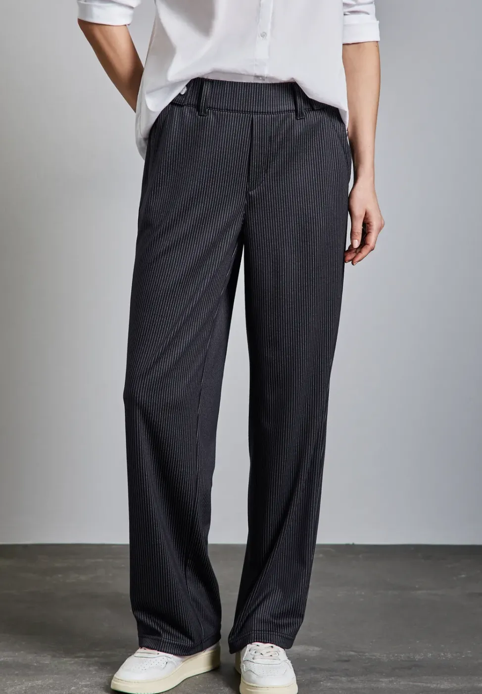 Straight Leg Hose