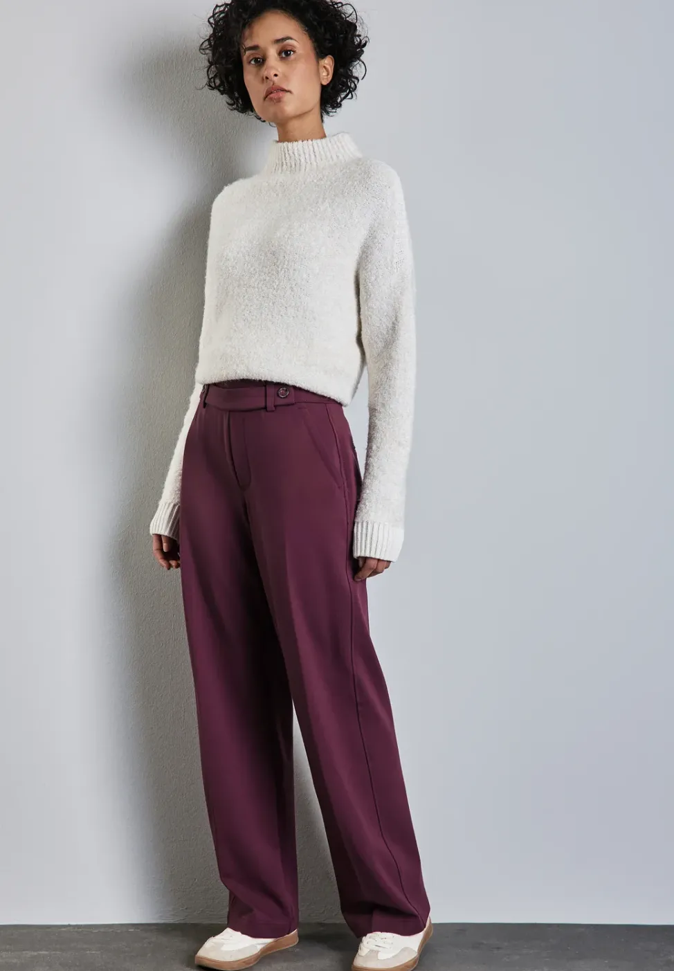 Straight Leg Hose