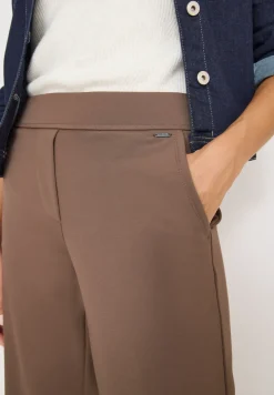 Straight Leg Hose