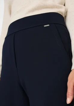 Straight Leg Hose