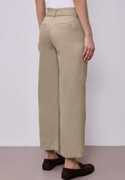 Straight Leg Hose mit Gürteldetail