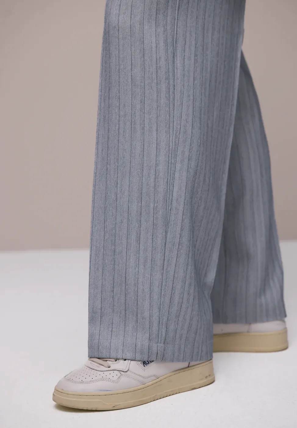 Straight Leg Hose mit Streifen