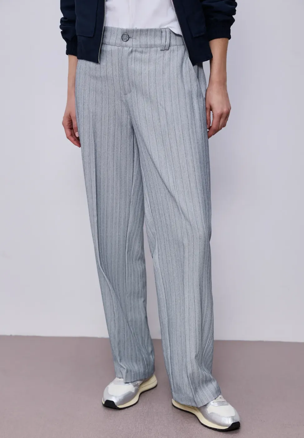 Straight Leg Hose mit Streifen