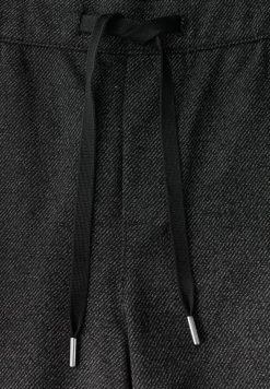 Straight Leg Hose mit Tape