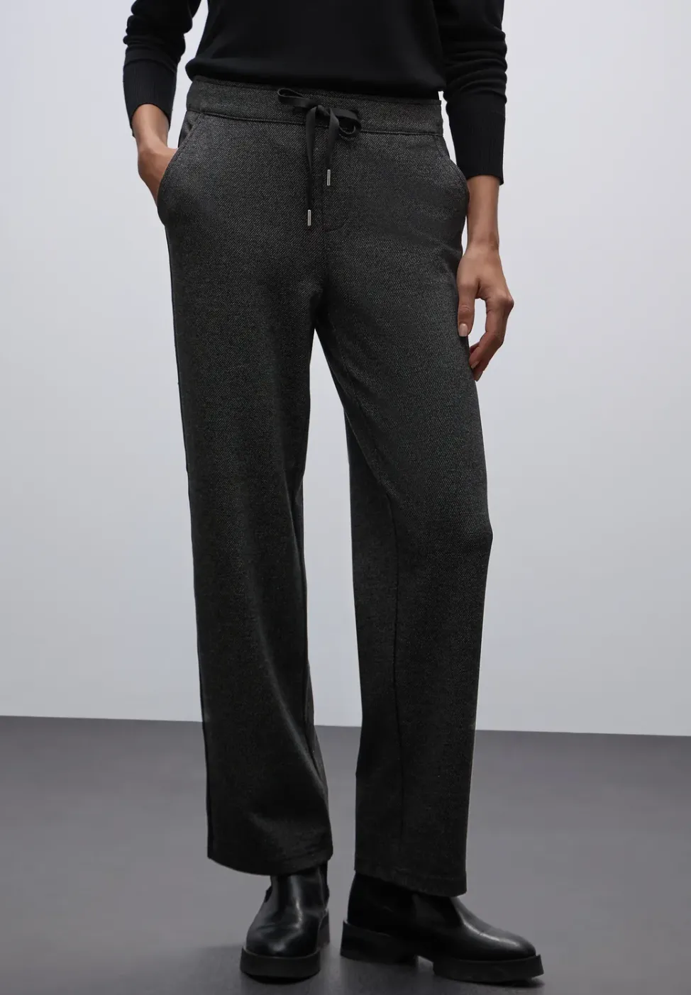 Straight Leg Hose mit Tape