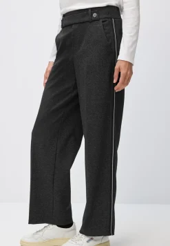 Straight Leg Hose mit Tape