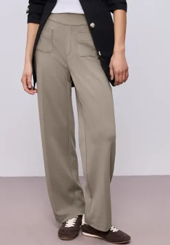 Straight Leg Hose mit Taschen