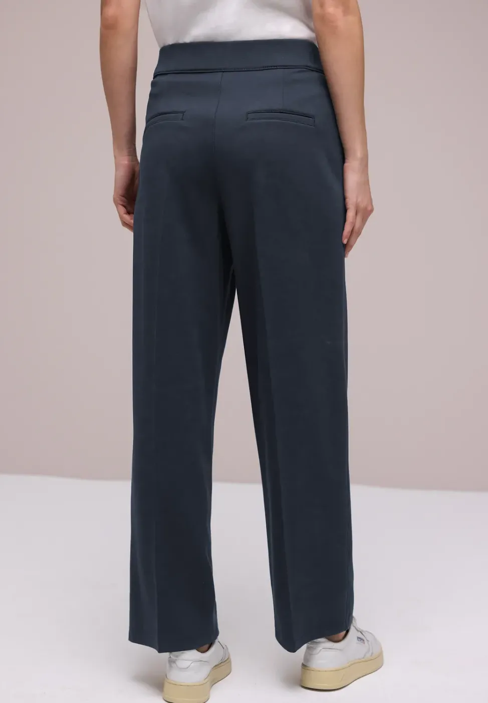 Straight Leg Hose mit Taschen