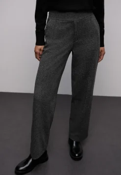 Straight Leg Jacquard Hose