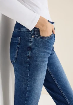 Straight Leg Jeans