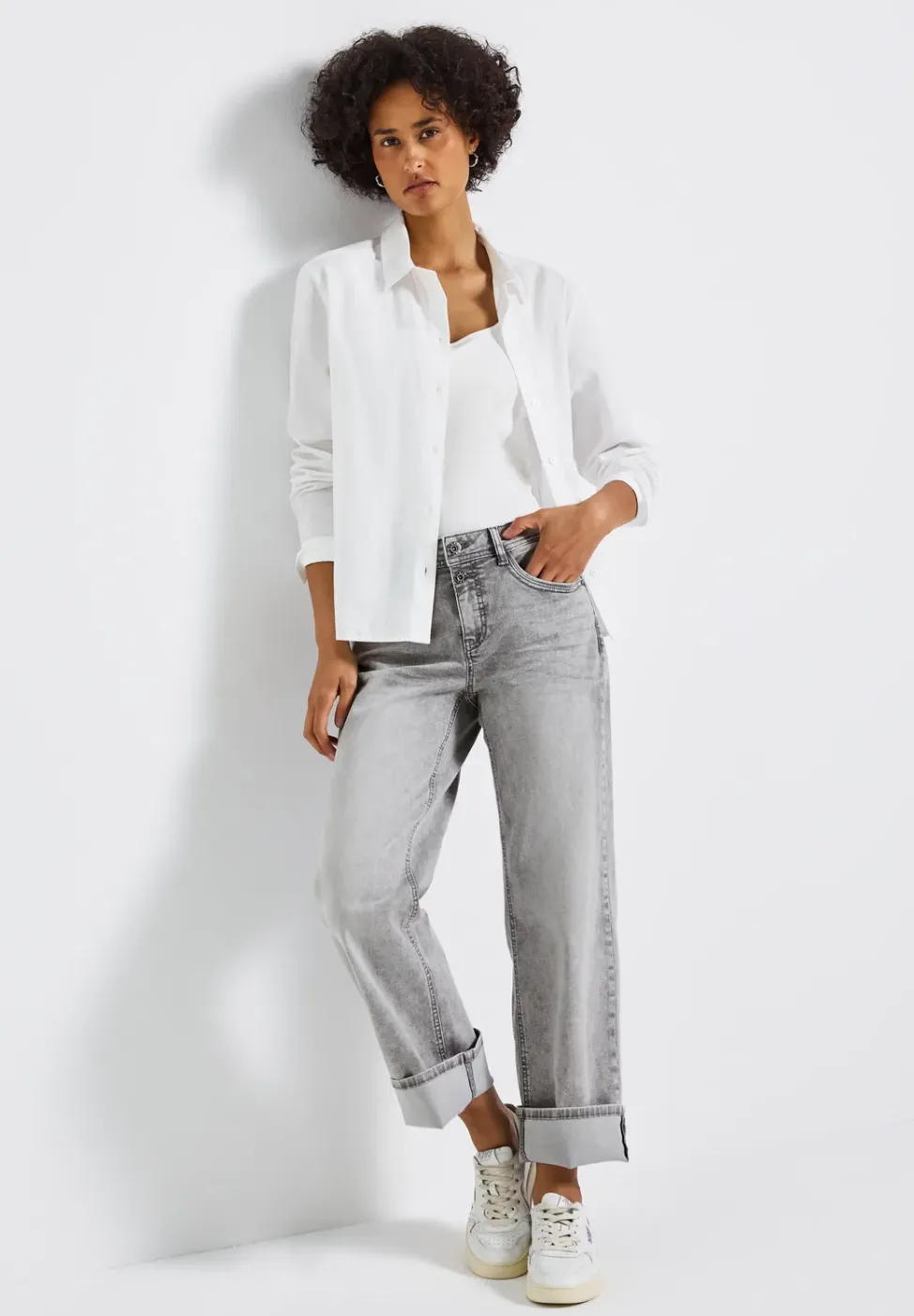 Straight Leg Jeans